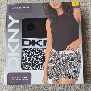 DKNY Black and White Womens Tank And Short  Set. New In Box